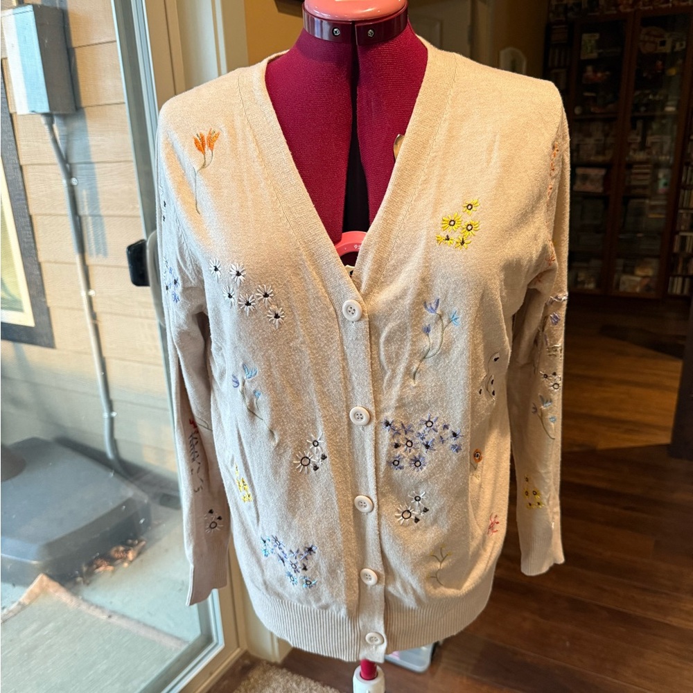 Beige Cardigan with Floral Embroidery